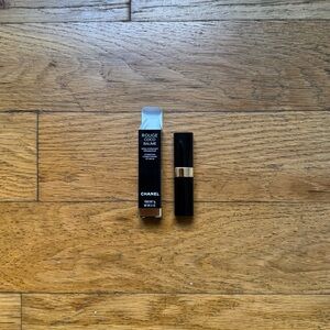 NWT Chanel Rouge Coco Baume hydrating conditioning lip balm